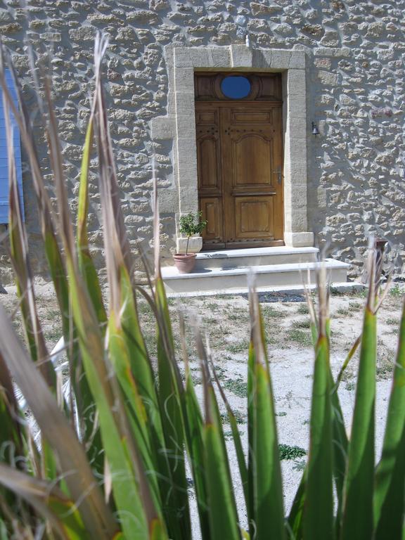 Mas Du Puits Bed & Breakfast Courthezon Exterior photo